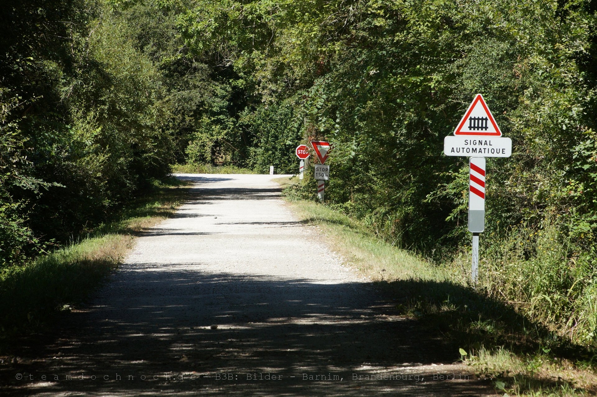 Bahnübergang in Saint-Vivien-de-Médoc
