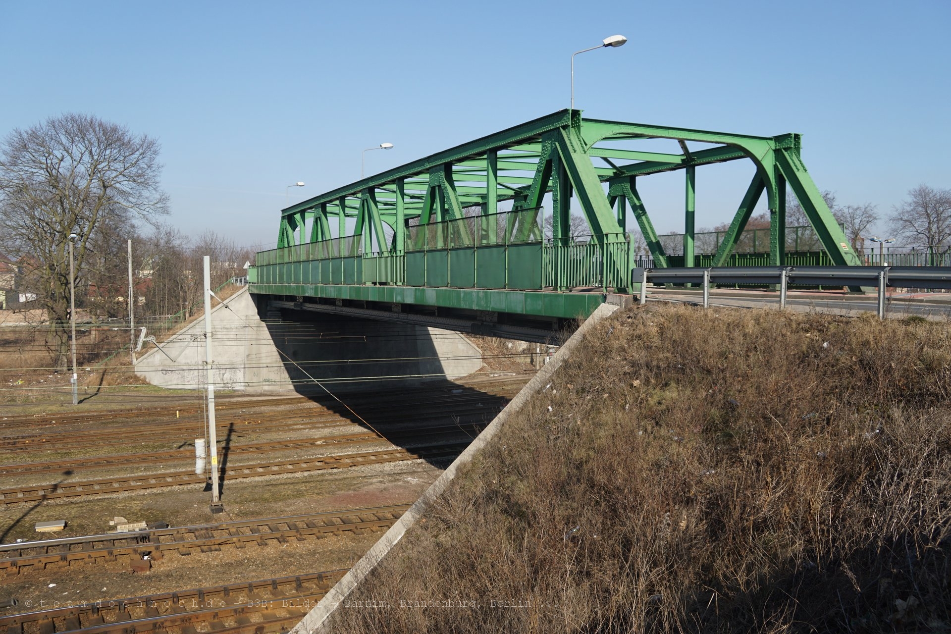 Straßenbrücke über die Ostbahn in Krzyż Wielkopolski