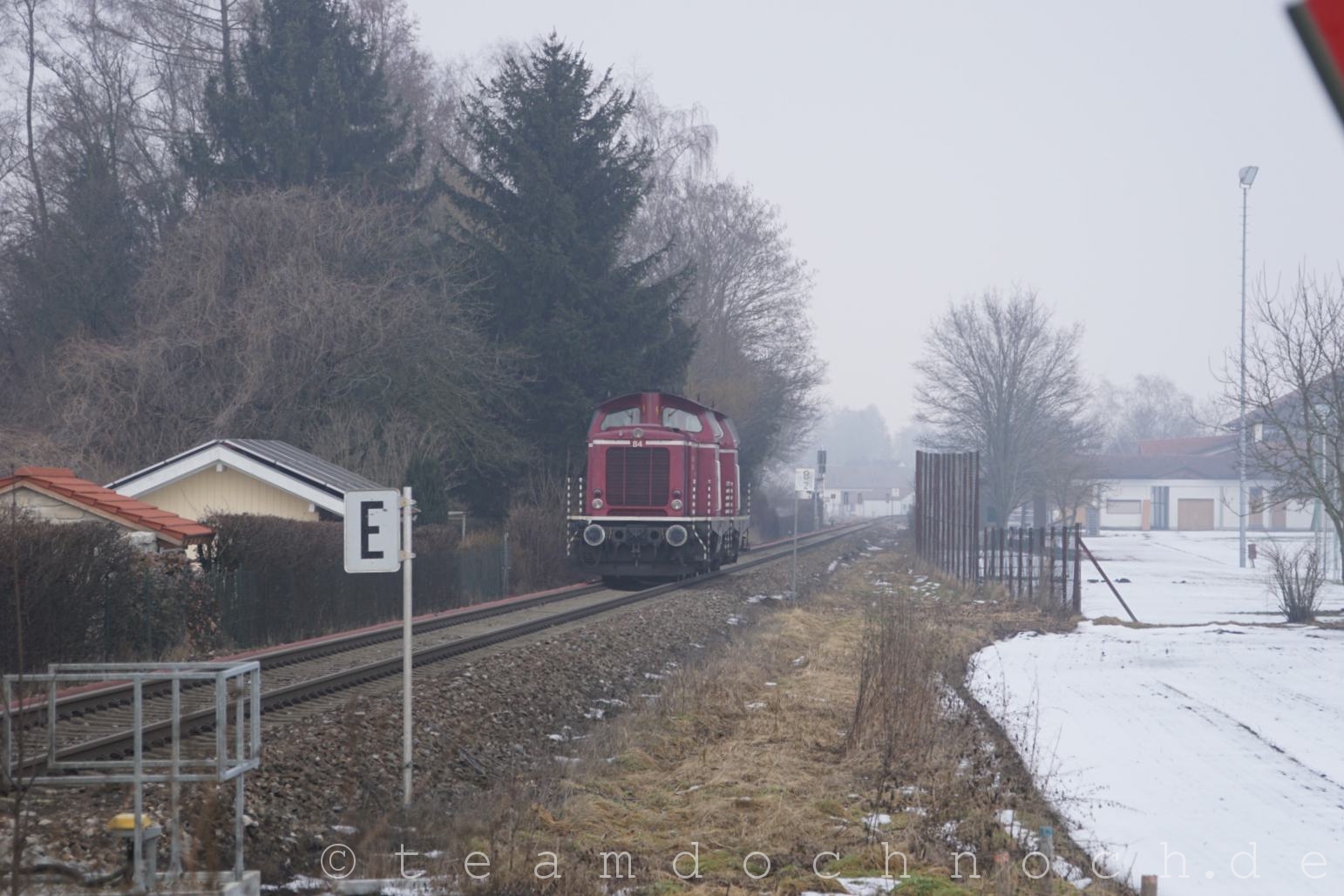 Salzburger Lokalbahn Nr. 84 und Nr. 83 bei Tüßling 