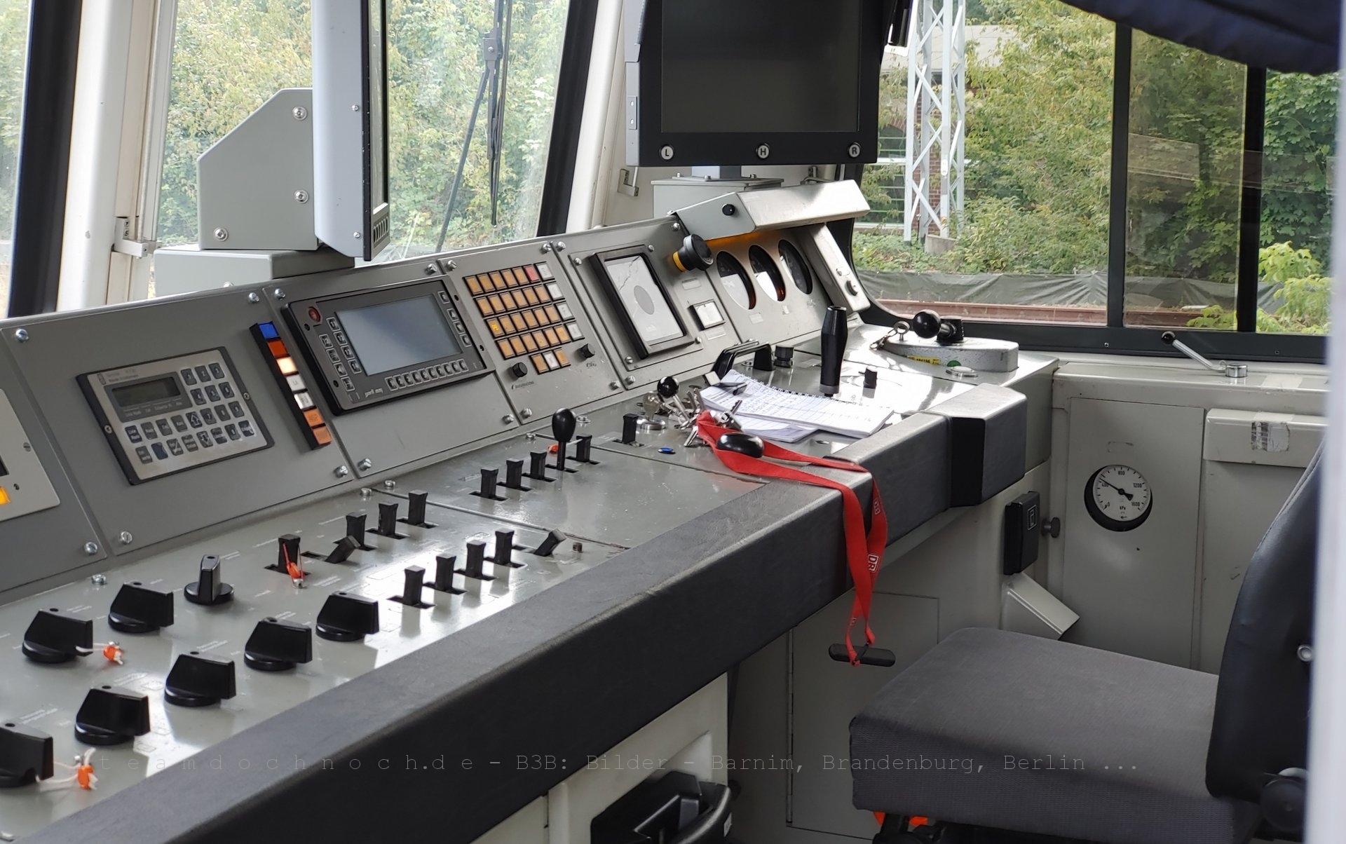 S-Bahn Berlin, Führerstand im Triebwagen 485 028-5