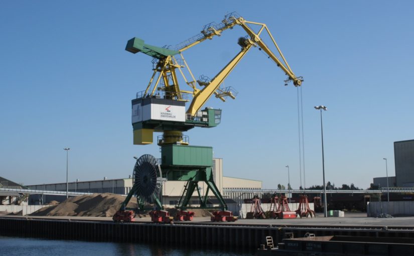 Hafenkran im Binnenhafen Eberswalde