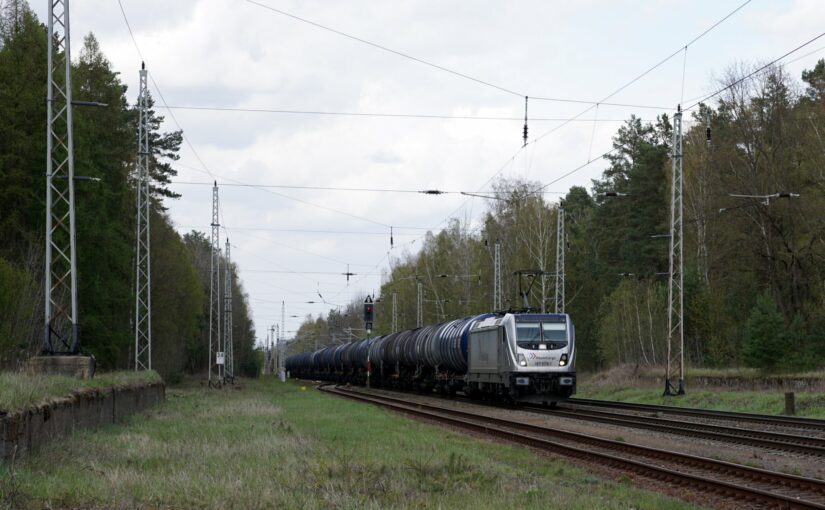 RheinCargo 187 078-1 durchfährt Biesenthal