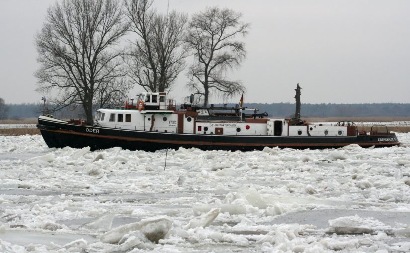 Eisbruch auf der Oder