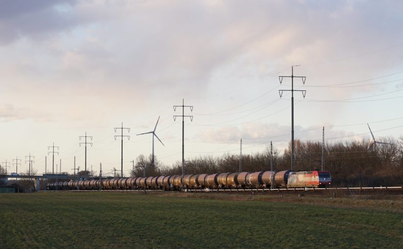 RheinCargo 185 350-6 auf dem Weg nach Schwedt